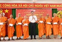 Phó Bí thư Đảng ủy MTTQ, các đoàn thể Trung ương Trần Thắng thăm, chúc Tết Chôl Chnăm Thmây 2026 tại Cần Thơ  